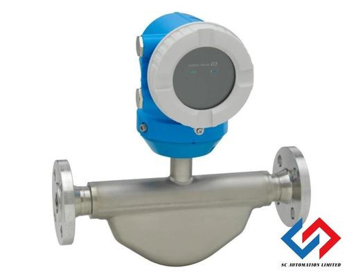 Medidor de flujo de masa Endress Hauser 8KBB40-14M8/0 con carcasa recubierta y fuente de alimentación 24VDC